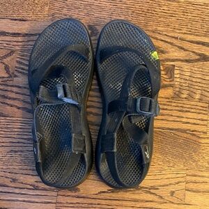 Black Chaco Women’s Sandals | 9